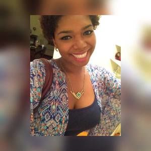 Meet your Posher, Yeisha