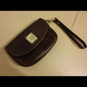 Dooney & Bourke chocolate brown leather wristlet