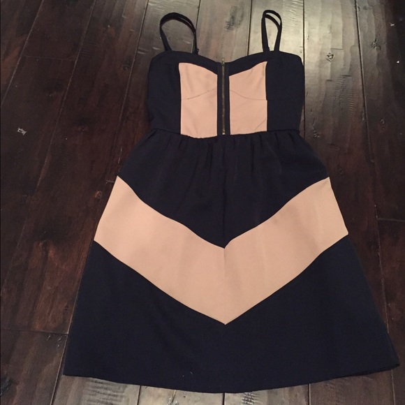 C. Luce Dresses & Skirts - Navy and tan dress