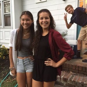 Meet your Posher, Caitlin