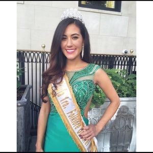 Meet your Posher, Maria