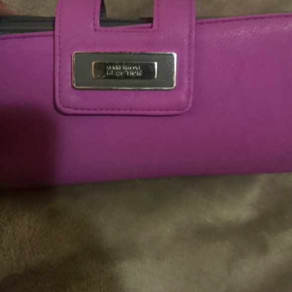 Wallet - Picture 4 of 4