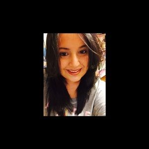 Meet your Posher, Aileen