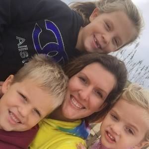 Meet your Posher, Christine