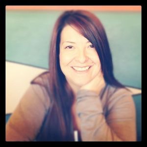 Meet your Posher, Melissa