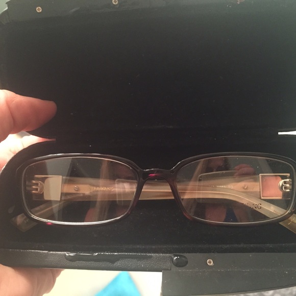 Vera Wang Eye glasses - Picture 3 of 4