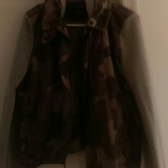 Jacket - Picture 2 of 3