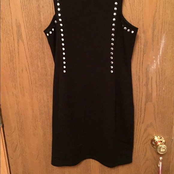 Black, tight fitting dress - Picture 2 of 3