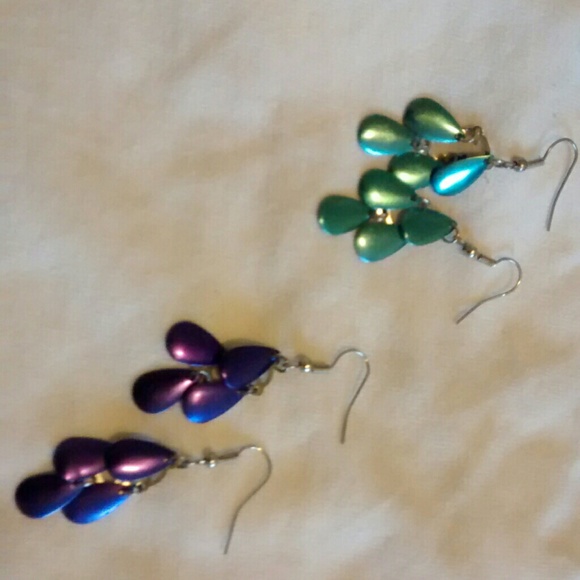 2 earring set - Picture 1 of 1