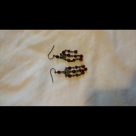 Earrings - Picture 1 of 1