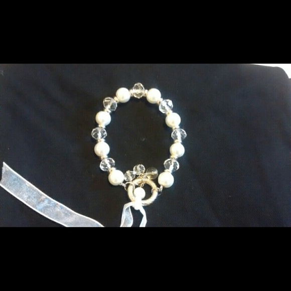 Bracelet - Picture 1 of 1