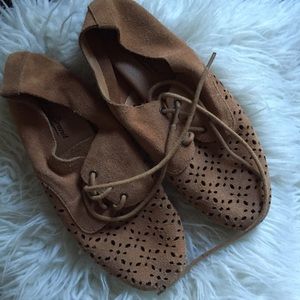 🍂🍂 perforated oxfords 🍂🍂