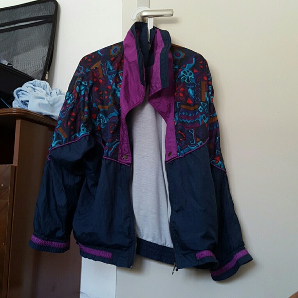 -TRADES- Vintage 80s Windbreaker