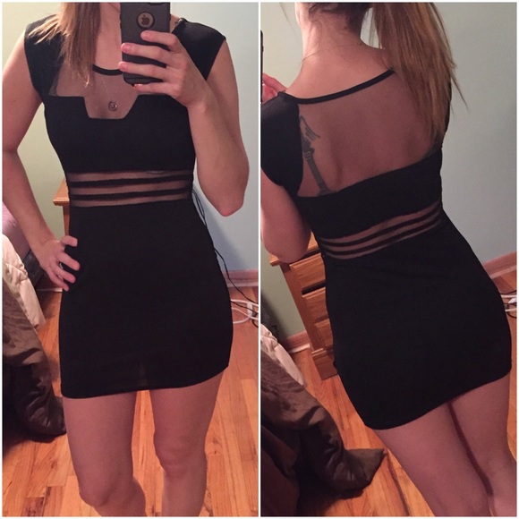 Sale! 🎉HP 11/29/15🎉Little Black Dress - Picture 3 of 3