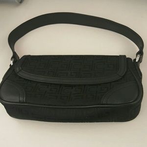 Super clean- perfect condition!