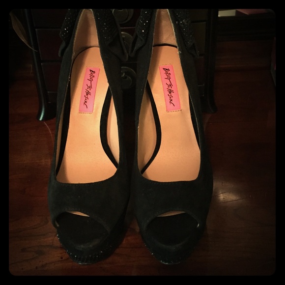 Betsey Johnson peep toe heel! Sale!