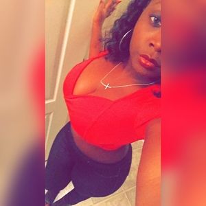 Meet your Posher, Tonya