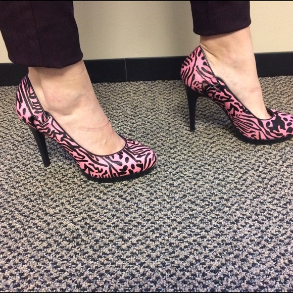 BCBG Generation heel.