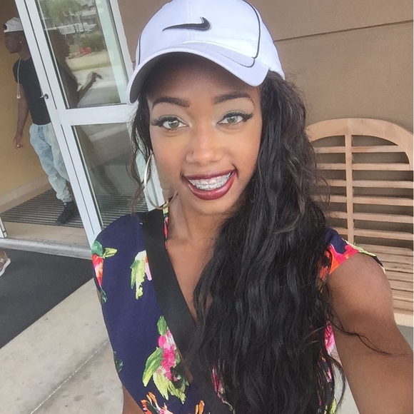 Meet your Posher, Jasmine - Picture 1 of 1