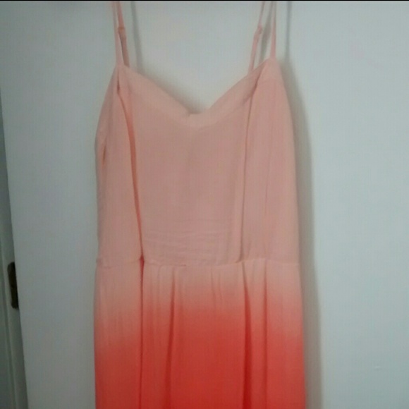 Dress - Picture 1 of 2