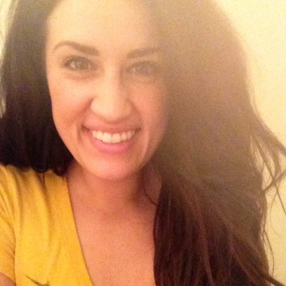 Meet your Posher, Chrissy