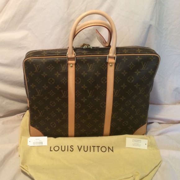 Louie Vuitton Porte Document Voyage Briefcase - Picture 3 of 3