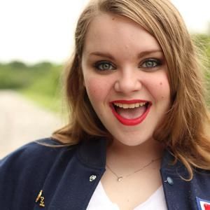 Meet your Posher, April