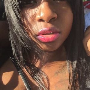 Meet your Posher, Martishay