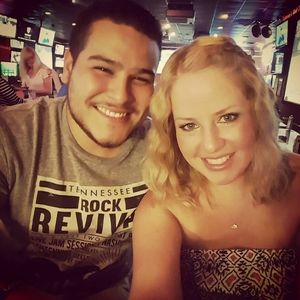 Meet your Posher, Hillary