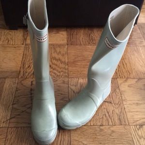 Baby blue hunter boots
