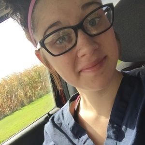 Meet your Posher, Tenessa