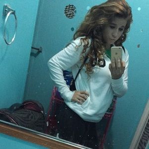 Meet your Posher, Brittney