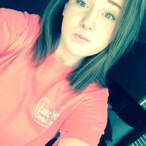 Meet your Posher, Kayla