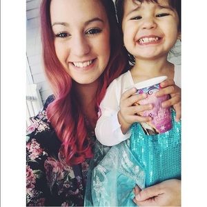 Meet your Posher, Amber