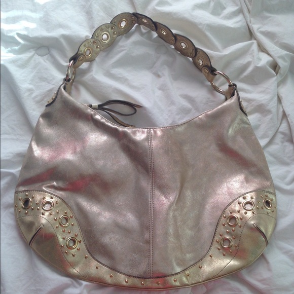 🚫SOLD 🚫 Gold Shoulder Bag