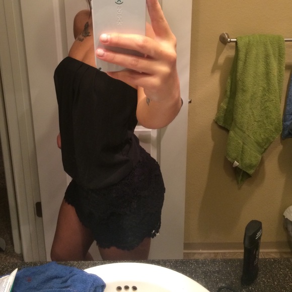 Strapless dress! - Picture 3 of 4