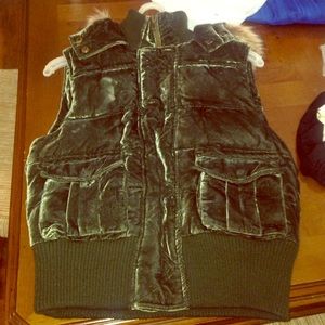 Army green velvet puffer vest