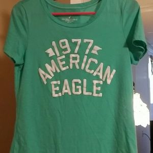 American eagle graphic tee