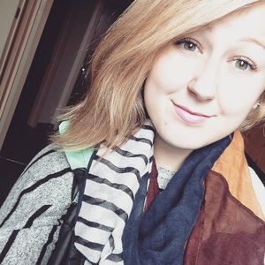 Meet your Posher, Hannah