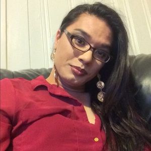 Meet your Posher, Paulina