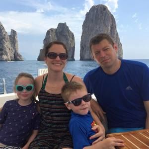 Meet your Posher, Casey