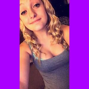 Meet your Posher, Carley