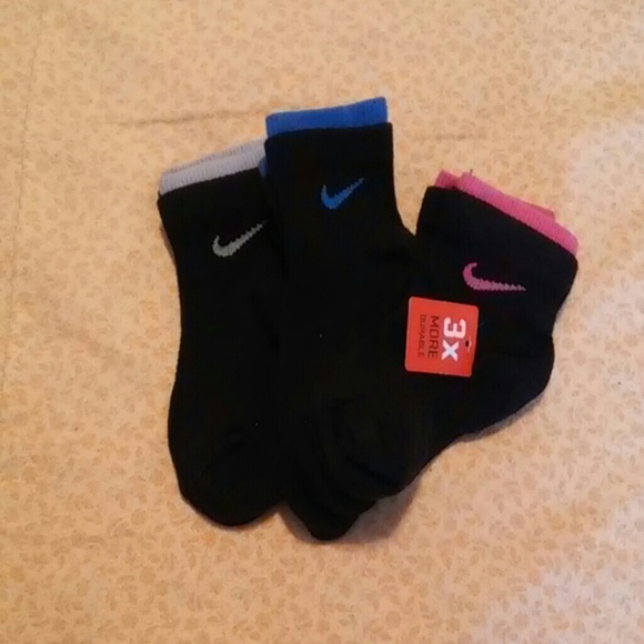3 pack of nike ankle socks