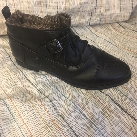 BDG booties - Picture 2 of 4