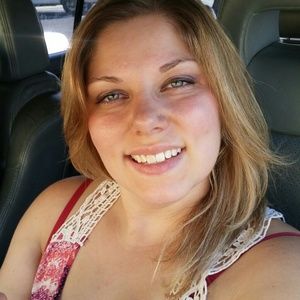 Meet your Posher, Valeree