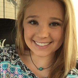 Meet your Posher, Lindsey