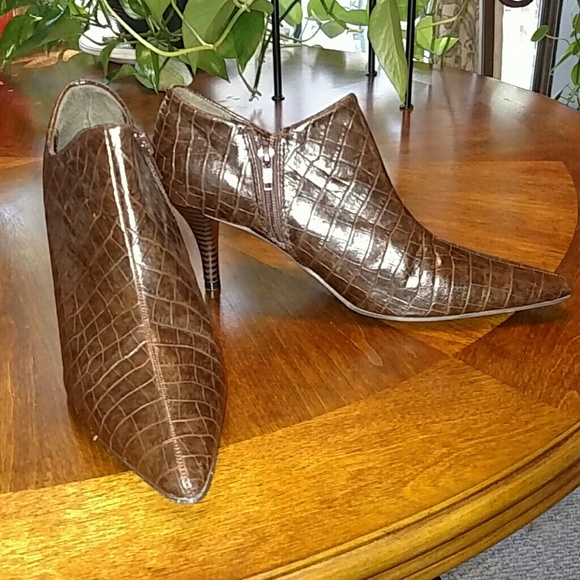 Shoe's