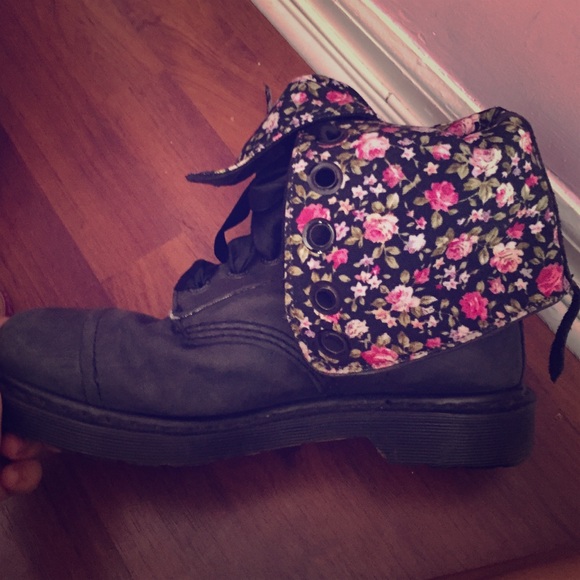 Dr.martens boots
