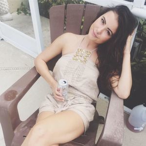 Meet your Posher, Alexus