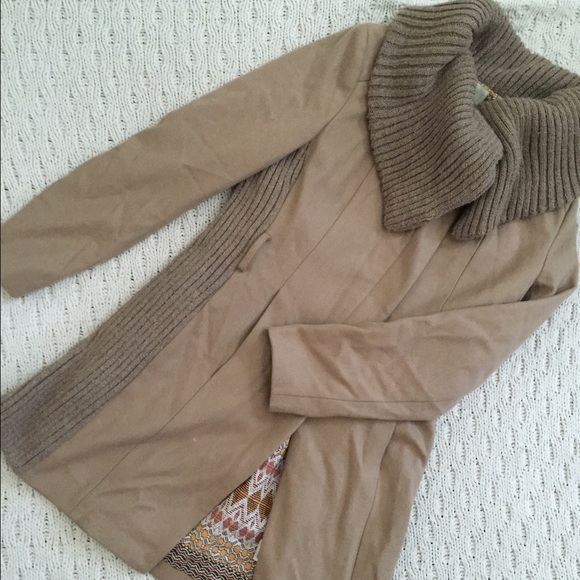 Sweater scarf coat